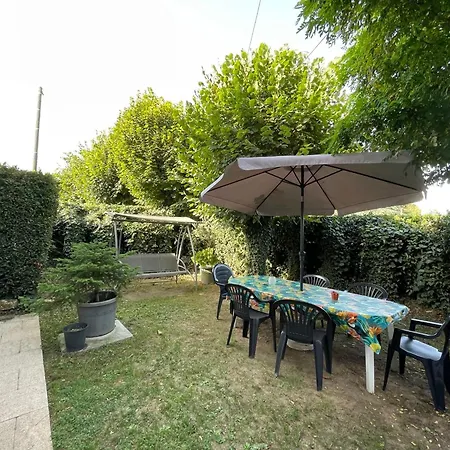 Maison Authentique Avec Cour Privee, Wifi Et Proximite Activites - Thire, Vendee - Fr-1-426-396 *