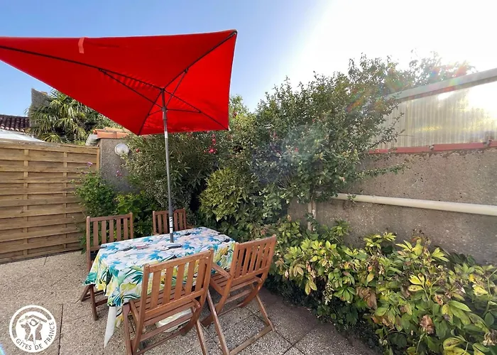 Thiré, 4 Pièces, 5 Personnes - Fr-1-426-396